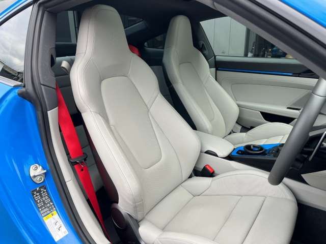 PORSCHE 911 2023 Image 31