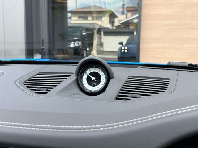 PORSCHE 911 2023 Image 31