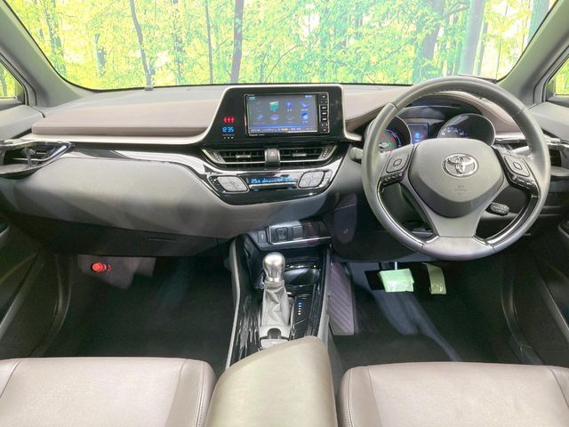 TOYOTA C-HR 2017 Image 31