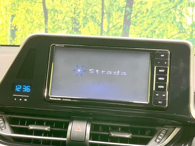 TOYOTA C-HR 2017 Image 31