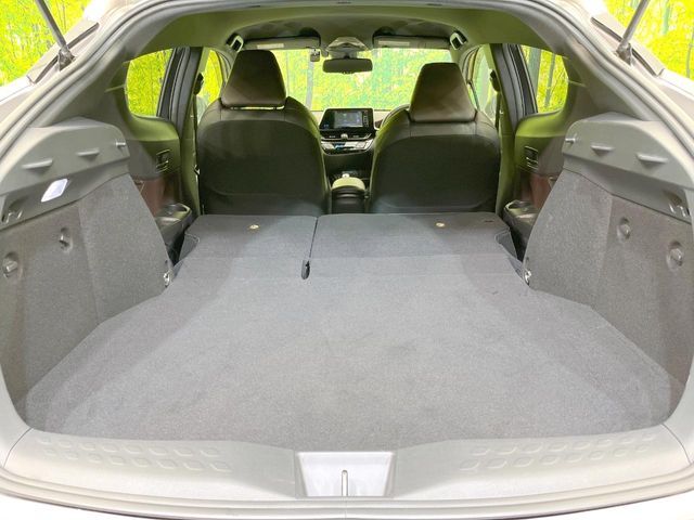 TOYOTA C-HR 2017 Image 31