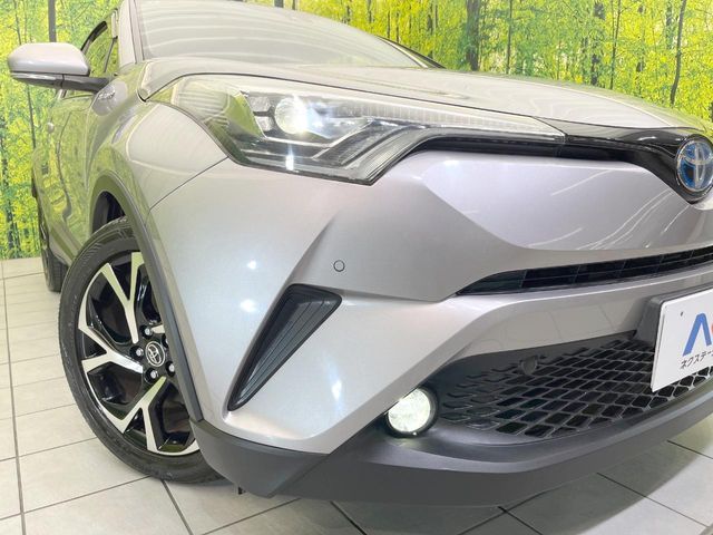 TOYOTA C-HR 2017 Image 31