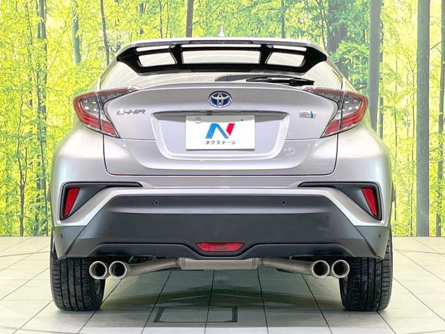 TOYOTA C-HR 2017 Image 31