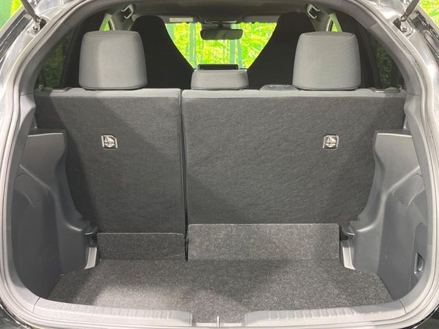 TOYOTA YARIS HYBRID 2023 Image 31