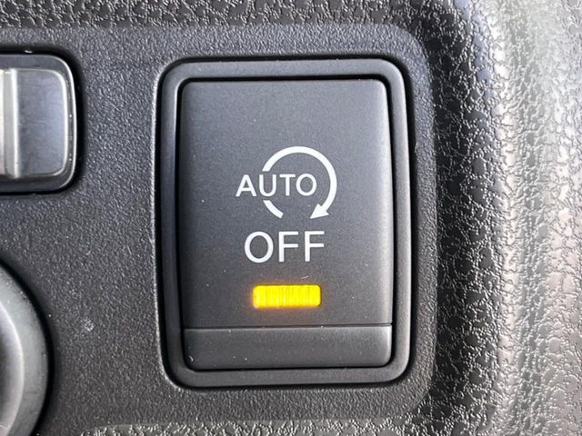 NISSAN NOTE 2013 Image 31