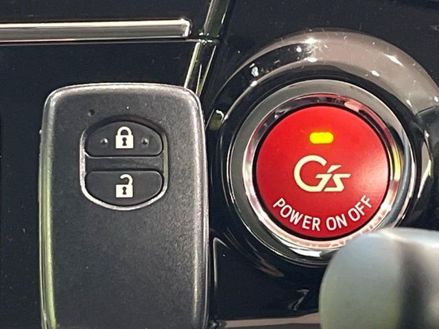 TOYOTA PRIUS ALPHA 2015 Image 31