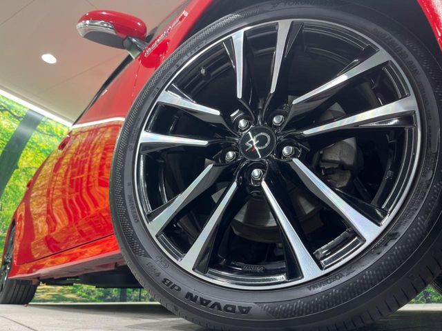 TOYOTA PRIUS ALPHA 2015 Image 31