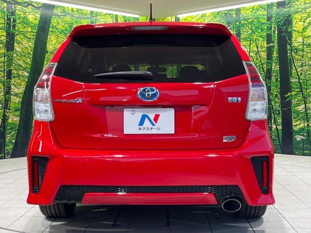 TOYOTA PRIUS ALPHA 2015 Image 31