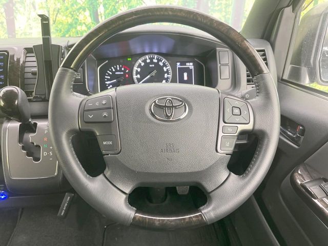 TOYOTA HIACE VAN 2WD 2022 Image 31