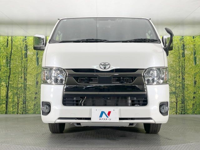 TOYOTA HIACE VAN 2WD 2022 Image 31
