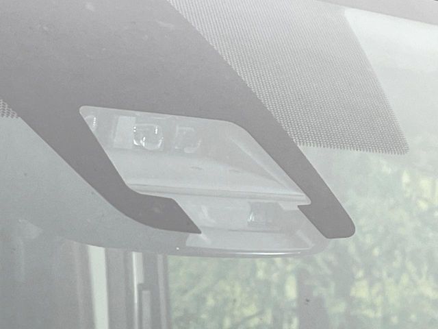 TOYOTA VOXY 2017 Image 31