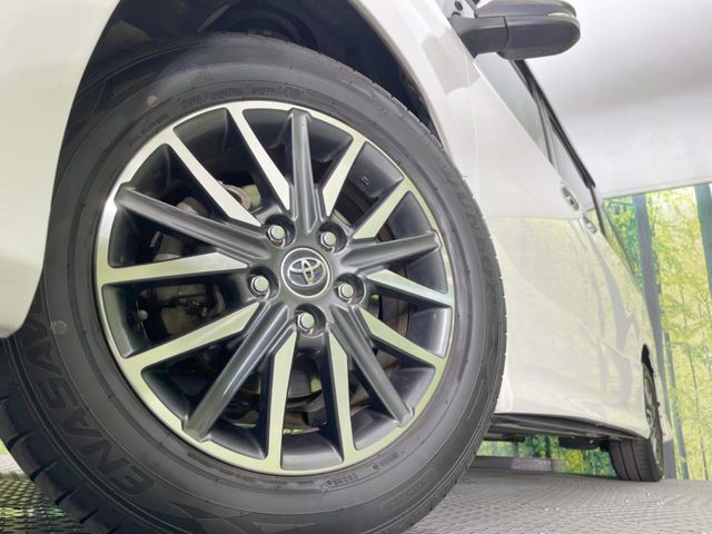 TOYOTA VOXY 2017 Image 31