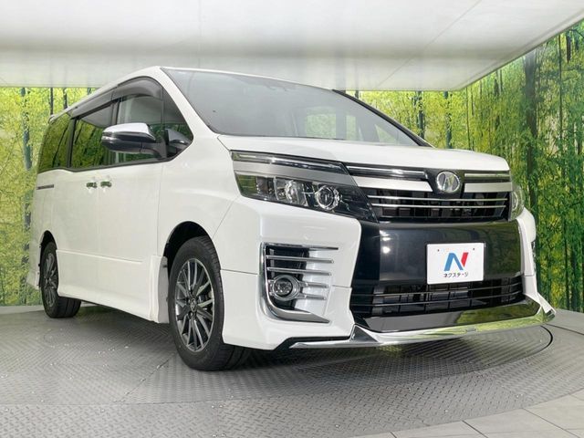 TOYOTA VOXY 2017 Image 31