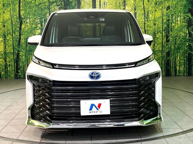 TOYOTA VOXY HYBRID 2024 Image 31