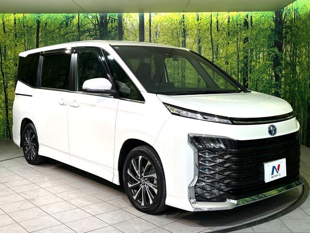 TOYOTA VOXY HYBRID 2024 Image 31