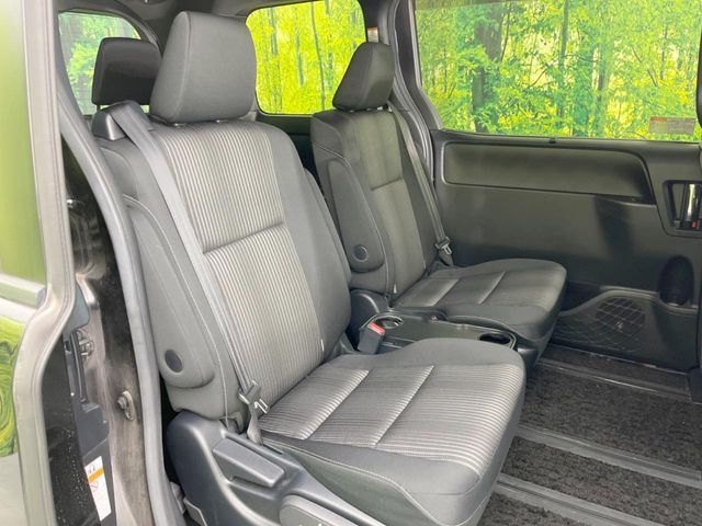 TOYOTA VOXY 2019 Image 31