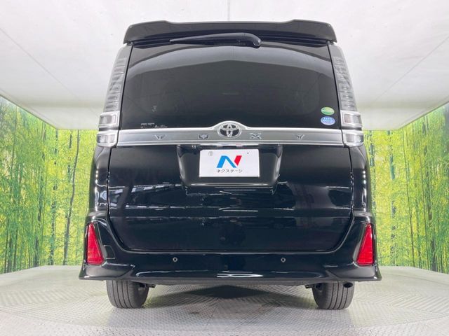 TOYOTA VOXY 2019 Image 31