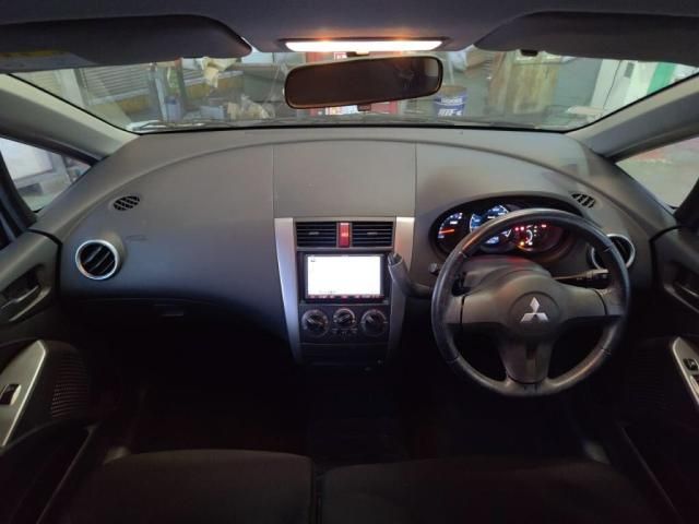 MITSUBISHI COLT 2011 Image 31