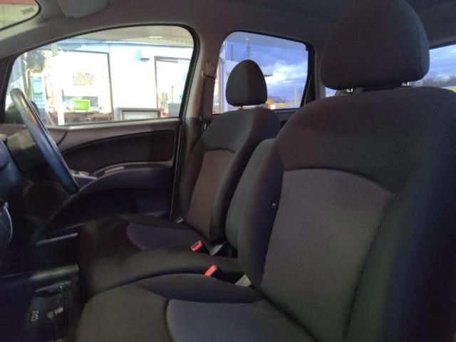 MITSUBISHI COLT 2011 Image 31