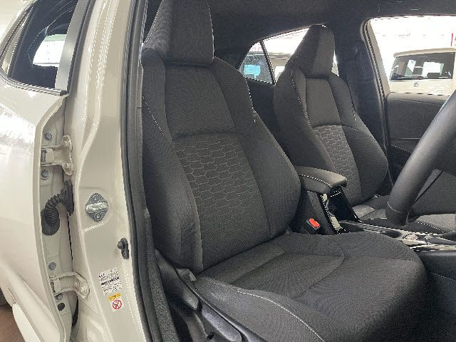 TOYOTA COROLLA SPORT HYBRID 2019 Image 31