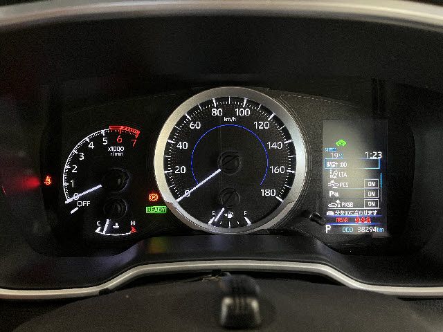 TOYOTA COROLLA SPORT HYBRID 2019 Image 31