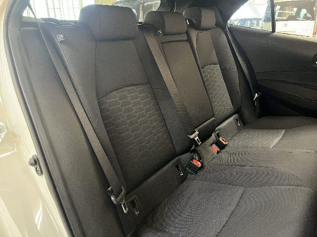 TOYOTA COROLLA SPORT HYBRID 2019 Image 31