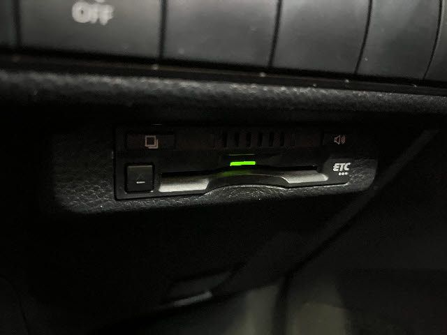 TOYOTA COROLLA SPORT HYBRID 2019 Image 31