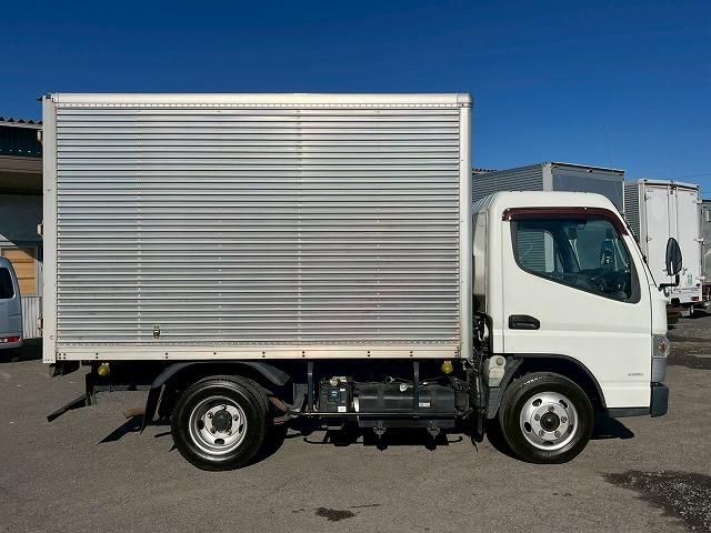 MITSUBISHI CANTER 2016 Image 31