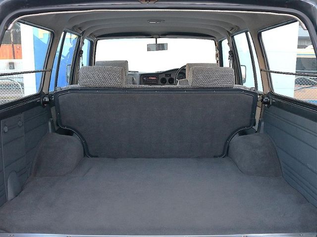 TOYOTA LANDCRUISER VAN 1989 Image 31