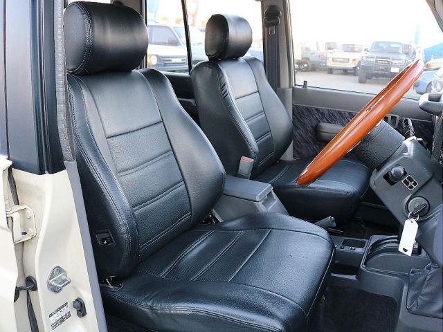 TOYOTA LANDCRUISER PRADO 1994 Image 31