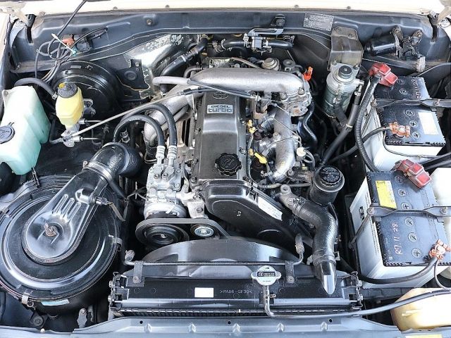 TOYOTA LANDCRUISER PRADO 1994 Image 31