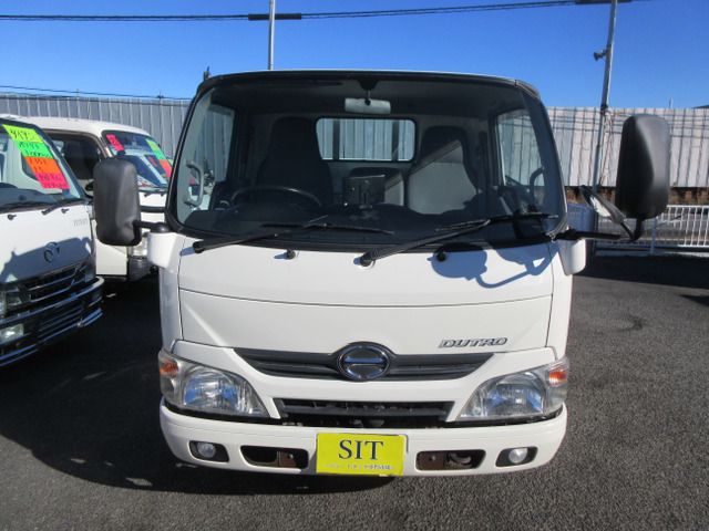HINO DUTRO 2015 Image 31