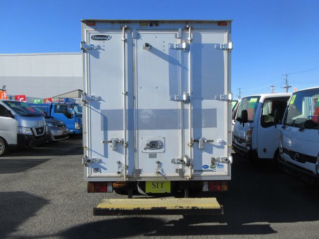 ISUZU  2015 Image 31