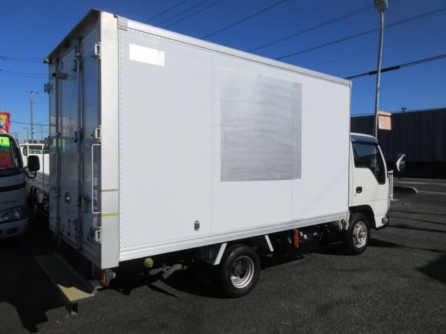 ISUZU  2015 Image 31