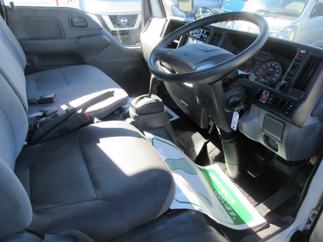 ISUZU  2015 Image 31