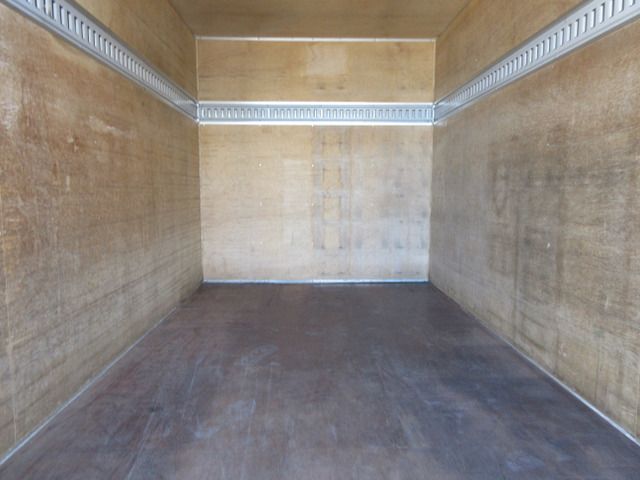 ISUZU  2015 Image 31