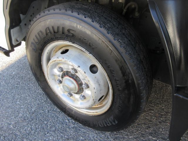 ISUZU  2015 Image 31