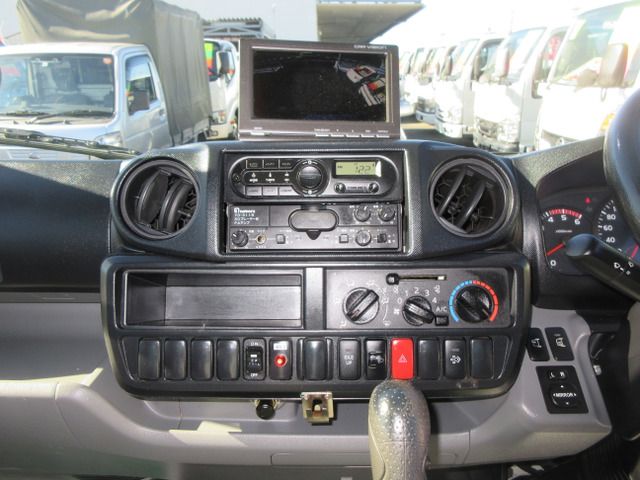 TOYOTA TOYOACE 2018 Image 31