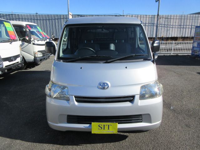 TOYOTA LITEACE VAN 2WD 2018 Image 31