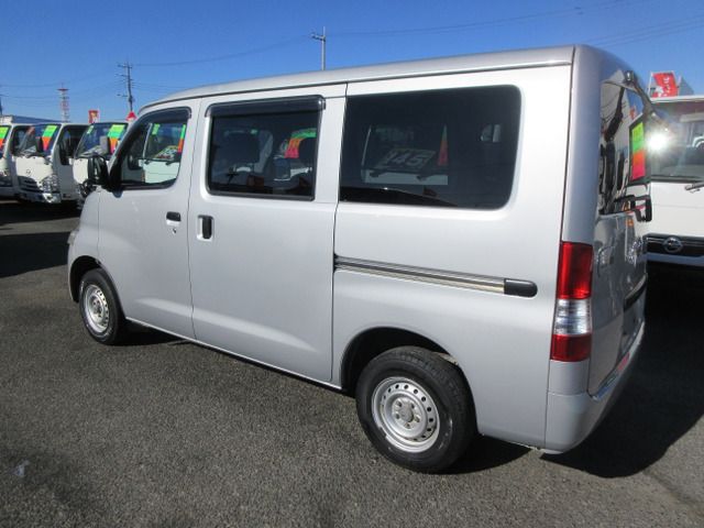 TOYOTA LITEACE VAN 2WD 2018 Image 31