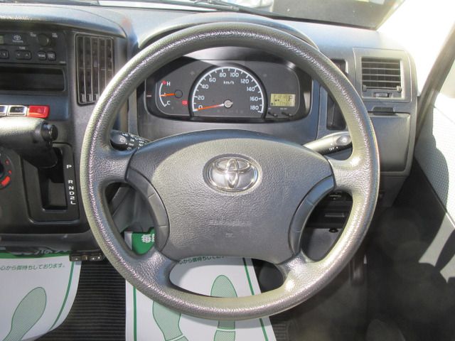 TOYOTA LITEACE VAN 2WD 2018 Image 31