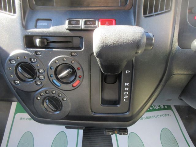 TOYOTA LITEACE VAN 2WD 2018 Image 31