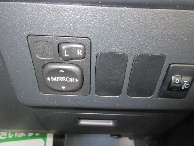 TOYOTA LITEACE VAN 2WD 2018 Image 31