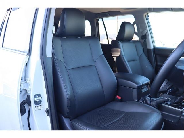 TOYOTA LANDCRUISER PRADO 2023 Image 31