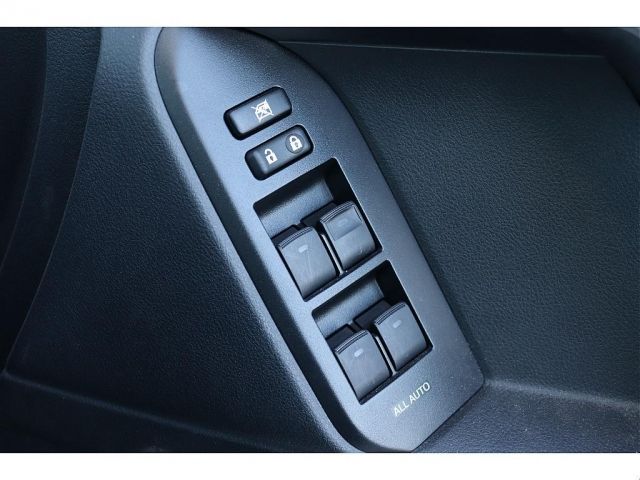 TOYOTA LANDCRUISER PRADO 2023 Image 31