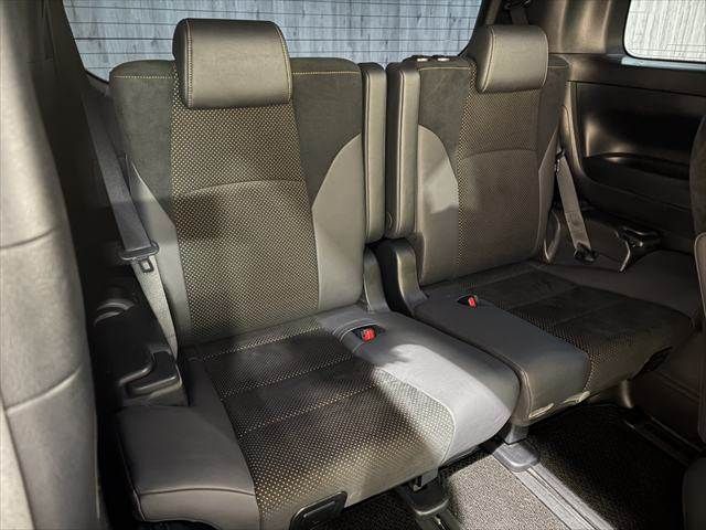 TOYOTA ALPHARD HYBRID 4WD 2021 Image 31