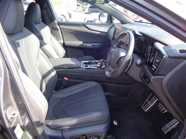 TOYOTA LEXUS NX350H AWD 2024 Image 31