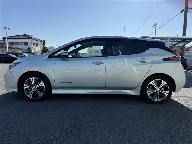 NISSAN LEAF 2017 Image 31