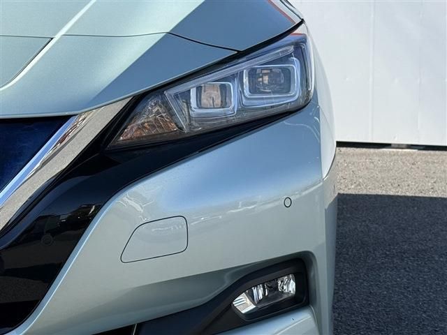 NISSAN LEAF 2017 Image 31