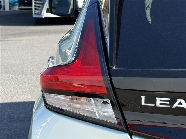 NISSAN LEAF 2017 Image 31